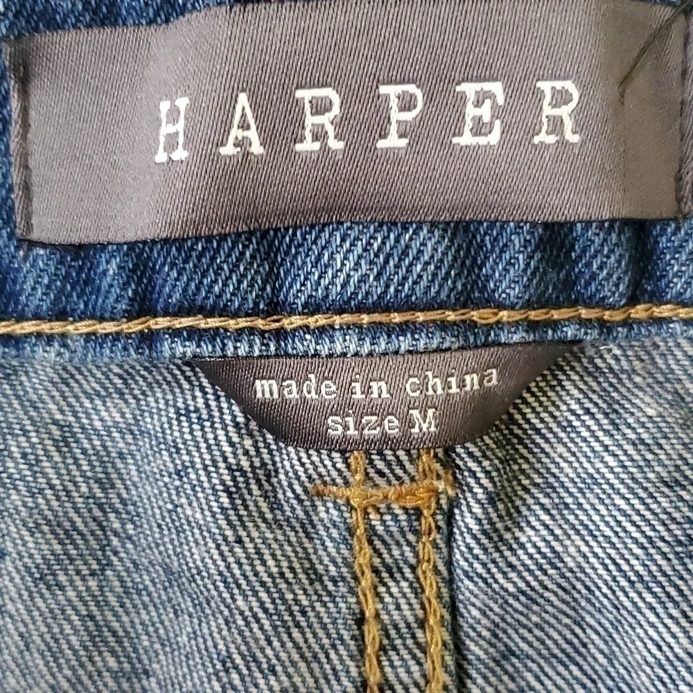 NWT Francesca's Harper Distressed Denim Skirt Sz Med - Picture 4 of 6